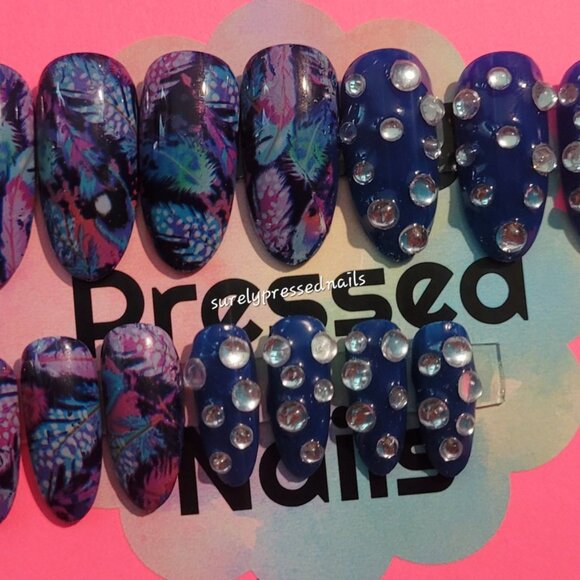 Blue Abstract Feather Rhinestone Oval Press on Nails - Picture 4 of 4
